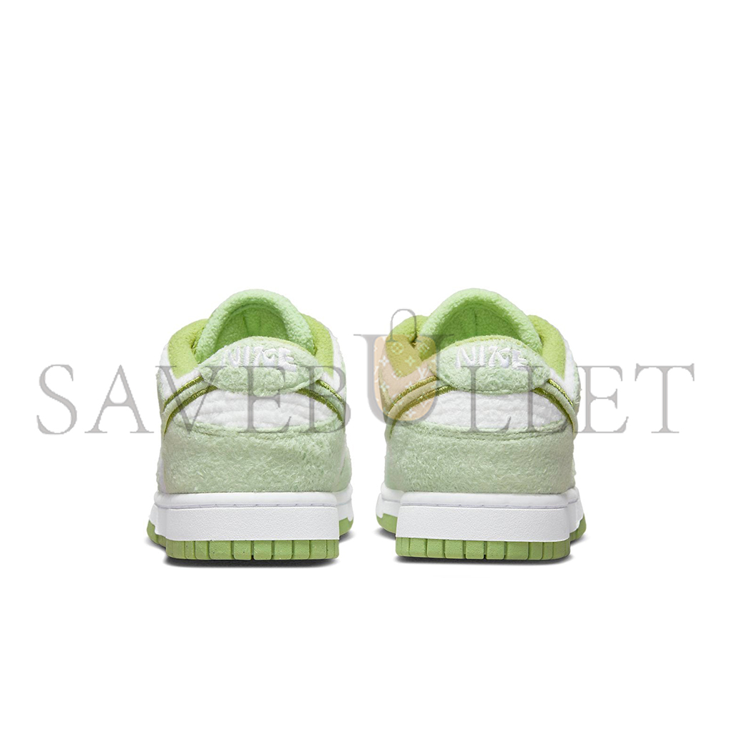 NIKE DUNK LOW SE DQ7579-300